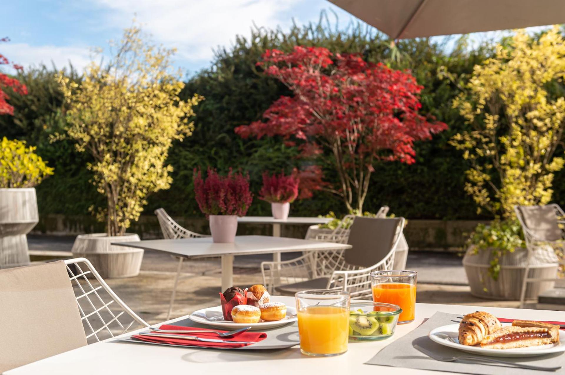 UNAHOTELS Le Terrazze Treviso Hotel&Residence Lancenigo Esterno foto