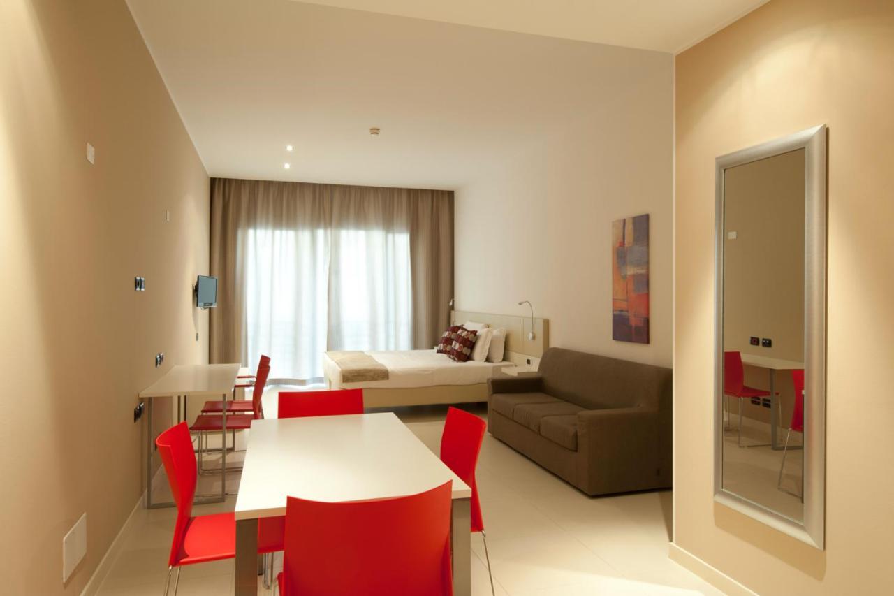 UNAHOTELS Le Terrazze Treviso Hotel&Residence Lancenigo Esterno foto
